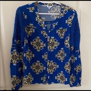 4/$10 Crown and Ivy Blouse